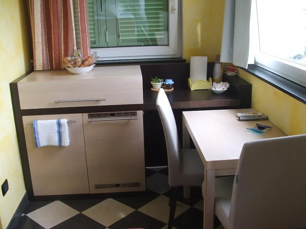 Villa Nina La Spezia 3*,
