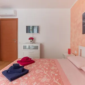 Appartamento Valery House, La Spezia