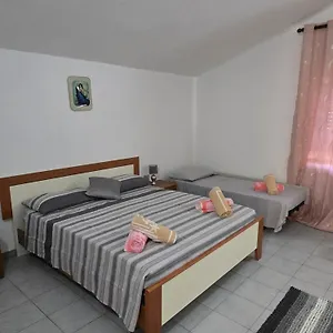 Da Giorgio E Marisa Bed & Breakfast Iglesias