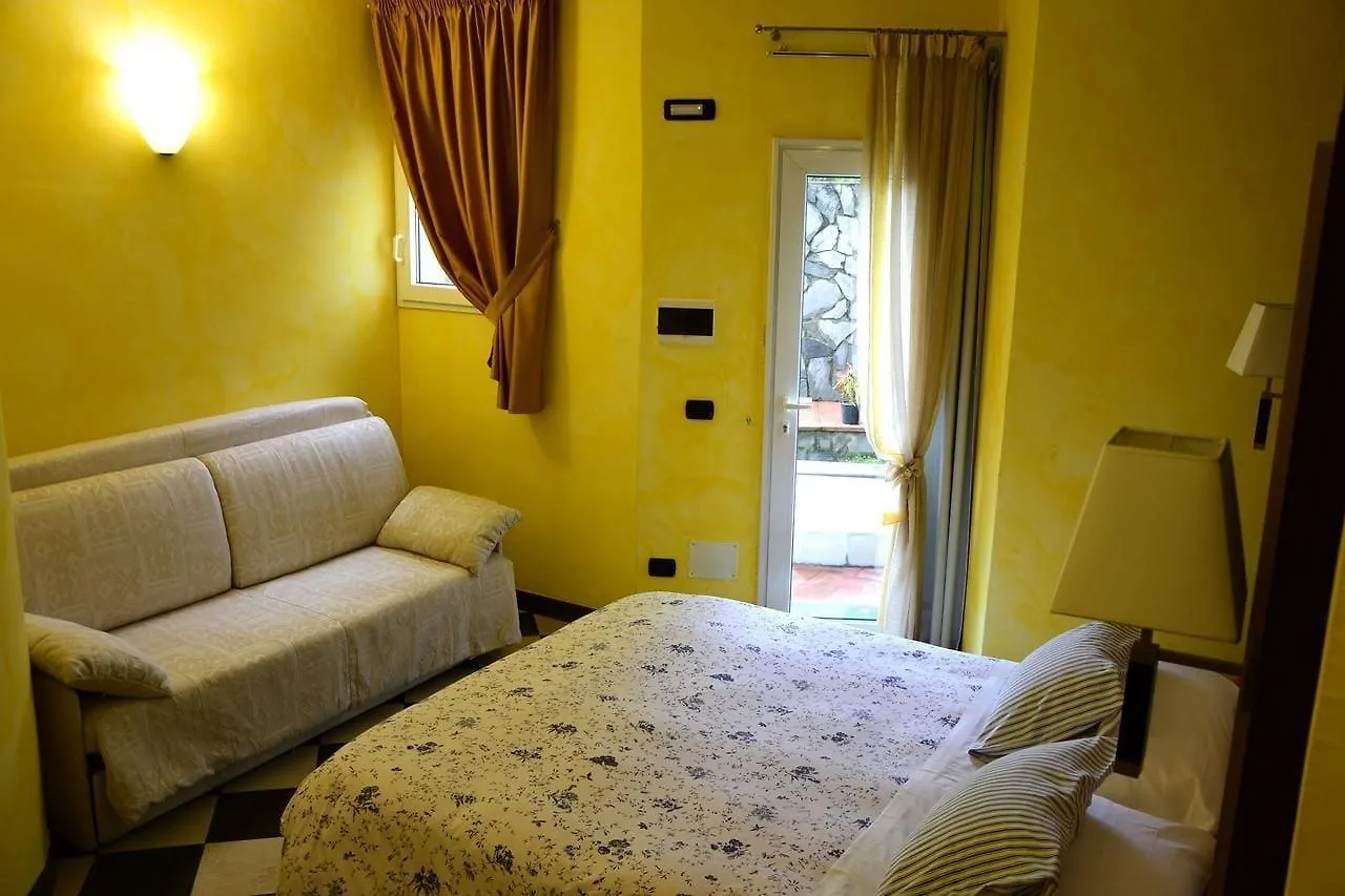 Villa Nina La Spezia 3*,  Italien
